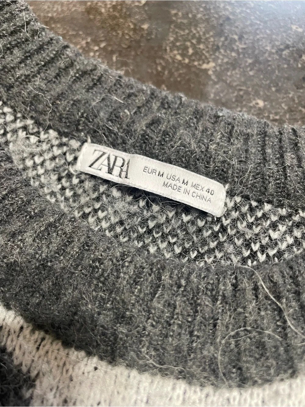 Zara Mens Brushed Textured Abstract Jacquard Sweater - Size M - Picture 5 of 8